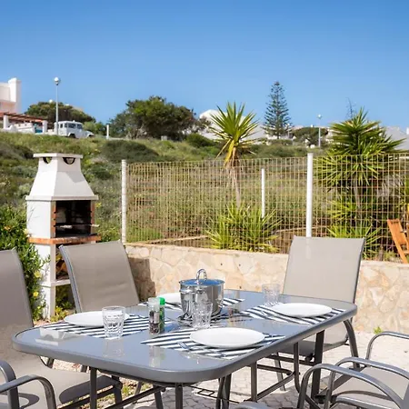 Hébergement de vacances D01 - Beach & Riverside Townhouse *