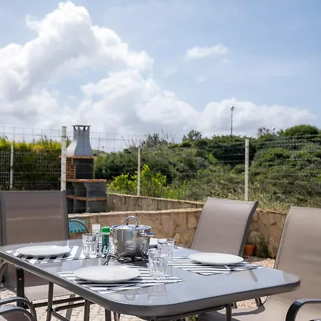 D01 - Beach & Riverside Townhouse * Aljezur