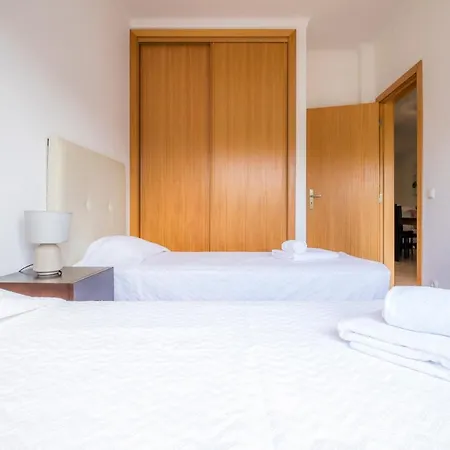 Hébergement de vacances D01 - Beach & Riverside Townhouse Aljezur